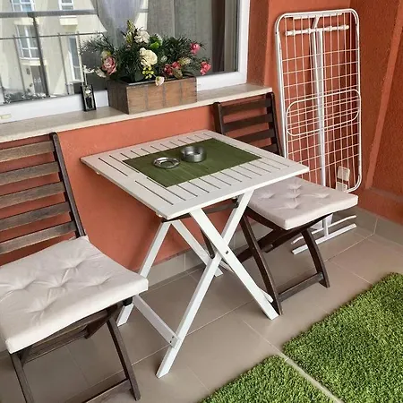 Lovely 1-bedroom With Free Parking דירה סופיה